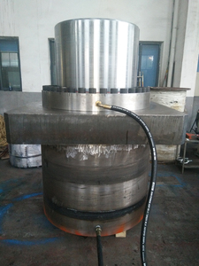 弯管液压缸缸2000吨